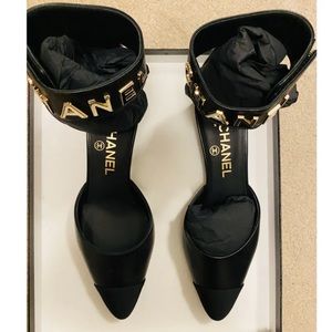 Chanel Black Slingback Cuff Leather Shoes